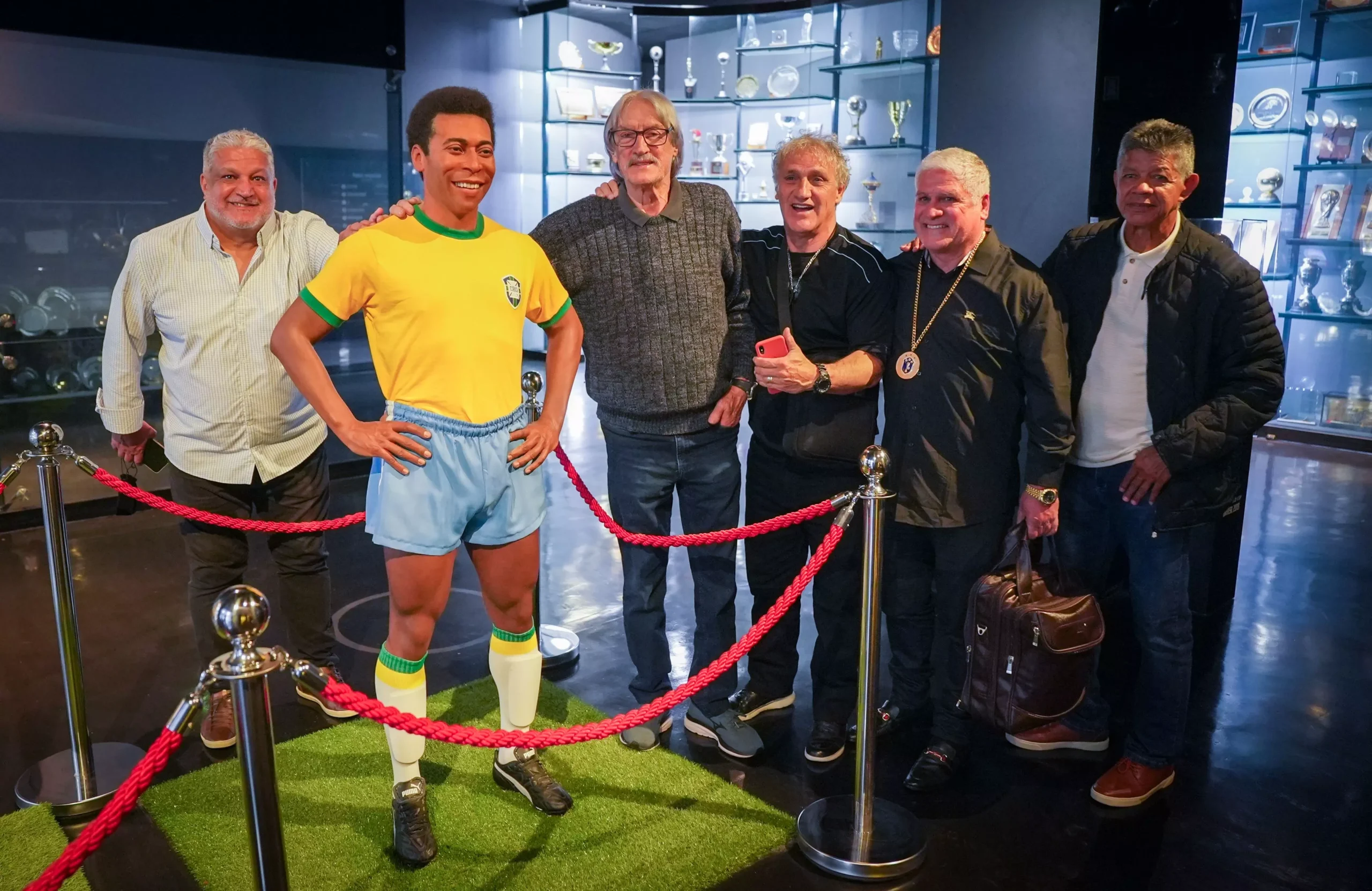 Cinco jogadores do Coritiba finalmente receberam suas medalhas de campeão.