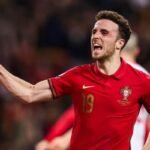 O Chelsea anunciou que irá doar parte da premiação conquistada com o título da Copa do Mundo de Clubes às famílias de Diogo Jota e André Silva.